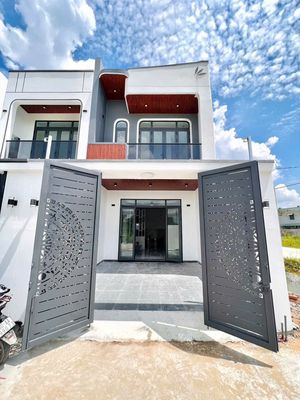 Nhà Lầu Chính Chủ Hoàn Công Phước Tân Đối Diện Sân Golf Long Thành — ảnh 1