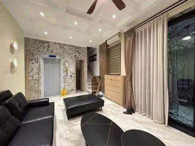 Nhà đẹp 44m2, 5 tầng thang máy, Hai Bà Trưng, 10.5 tỷ — ảnh 1