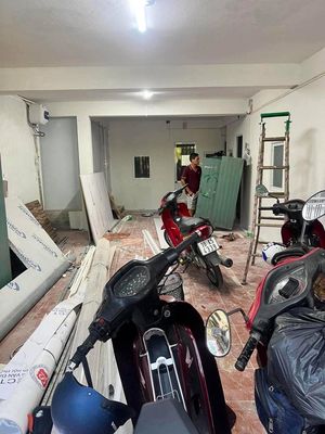 Bán nhà 4 tầng 100m2 view hồ, ô tô vào, Hoàng Mai — ảnh 1