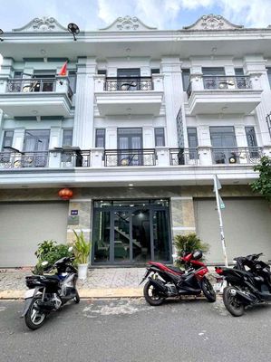 Nhà 1 trệt 2 lầu AN PHÚ, THUẬN AN, Đầy đủ nội thất — ảnh 1