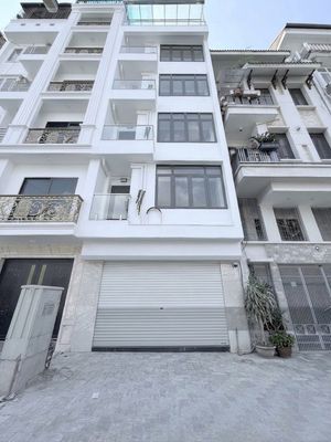 Nhà phố Nghĩa Đô - Hoàng Quốc Việt - 70M2 x 6T, thông sàn, T/Máy, PCCC — ảnh 1