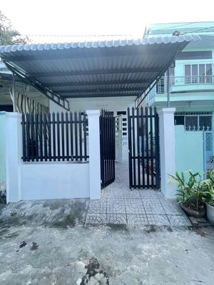 Nhà có sân trước sau 4x26 hẻm 359 Nguyễn Văn Cừ — ảnh 1