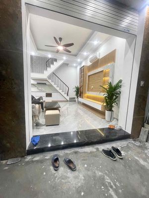 Cần bán nhà Thịnh Hào 1 ful đồ, 30m, 4 tầng 7.6 tỷ — ảnh 1