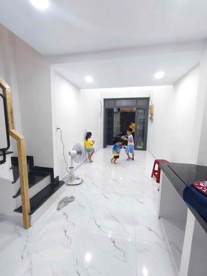 Nhà 2 PHÒNG NGỦ 3,5x10 huỳnh văn bánh. HẺM xe hơi — ảnh 1