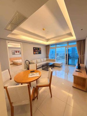 Căn hộ 2 phòng ngủ Azura 103m2 full nội thất view trực diện sông Hàn — ảnh 1
