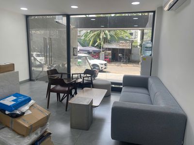 Cho thuê văn phòng quận 2 – full setup, sẵn sàng vào làm việc ngay! — ảnh 1