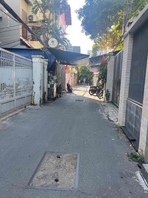 Cho thuê nhà sân vườn 2 tầng ĐỐNG ĐA, Hải Châu. Rộng Rãi như hình. — ảnh 1