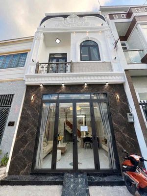 Nhà trệt lầu Full nội thất - Gần Đại Học Cần Thơ - Đường Hồ Búng Xáng — ảnh 1