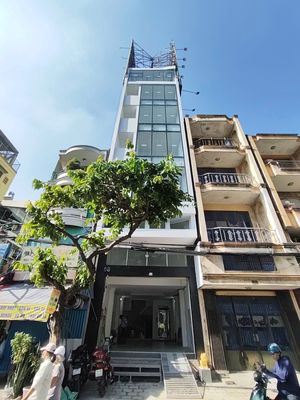 Cho thuê văn phòng mới 50m2, ngang 5m, gần ETOWN, dưới cầu Calmette — ảnh 1