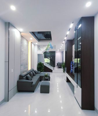 Bán nhà 3 tầng mặt tiền phạm nhữ tăng mới full nội thất 6,78 tỷ — ảnh 1