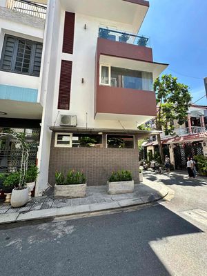 Cho thuê nhà 3 tầng #NÚI THÀNH — ảnh 1