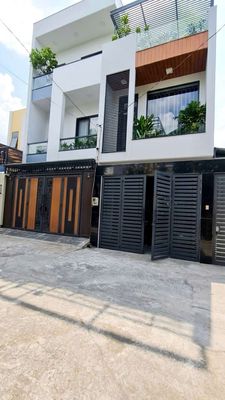 Tô ký hóc môn - nhà 3 tầng đẹp 99.6m² - giá chỉ 5.8 tỷ — ảnh 1