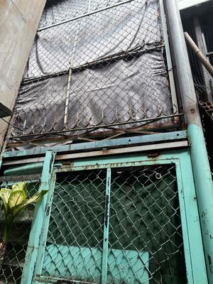 Nhà nhỏ có gác gần chùa ưu đàm — ảnh 1
