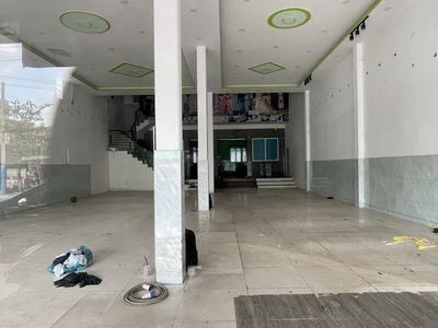 Cho thuê Mặt bằng 10 x 30m, Tầng lững, giá 30tr — ảnh 1