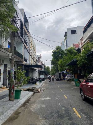 Bán nhà 3 tầng 2 mặt tiền trước sau đường Võ Như Hưng. — ảnh 1