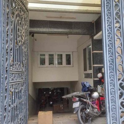 Nhà cho thuê giá rẻ có hầm giáp khu Tên . BTân — ảnh 1