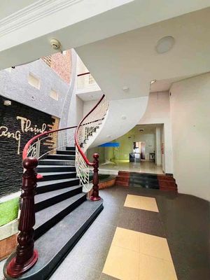 Cho thu.ê nhà 6 tầng + lửng mặt tiền #PHAN #CHÂU #TRINH - ( ngang 5m — ảnh 1