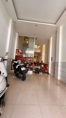 Mặt Tiền Tô Hiệu Tân Phú 4 tầng DT 4mx20m giá 16,8 tỷ — ảnh 1
