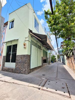 Hẻm xe hơi • góc 2mt • vừa ở vừa kinh doanh • 4.2x8.2m 34m2 2 tầng 3pn — ảnh 1
