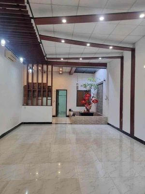 Cho thuê nhà MT Dũng Sĩ Thanh Khê, sát Biển - Giá 12tr/tháng — ảnh 1