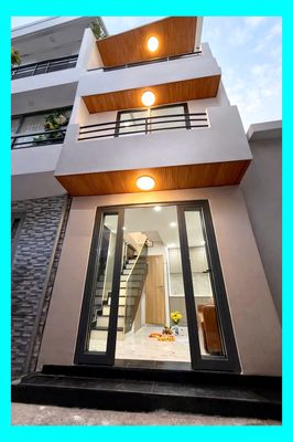 Nhà NC Trần Hưng Đạo 1 Trệt 2 lầu Sân thượng 2 Phòng Ngủ 3WC — ảnh 1