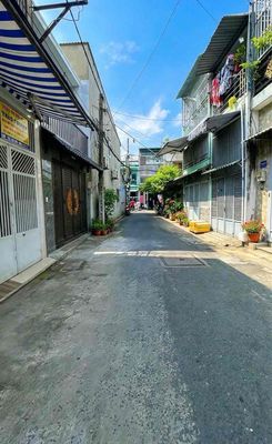 Đối diện Aeon Tân Phú, nhà DT 6x18, hẻm xe hơi thông, giá 7.x tỷ — ảnh 1