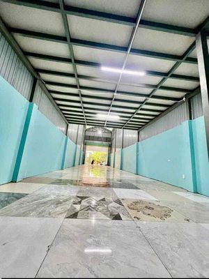 Kho vườn lài ( nền gạch men ) đường xe tải — ảnh 1