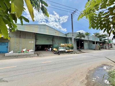 Cho thuê kho mặt tiền đường P. Linh Đông Thủ Đức 586 m2 chỉ 65 triệu. — ảnh 1