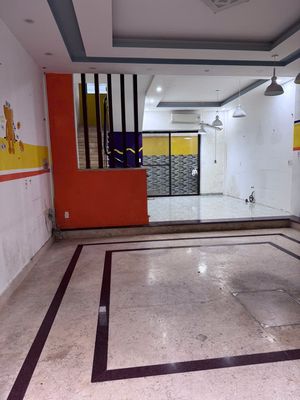 Nhà phố mặt tiền Hà Đô Centrosa, Quận 10, 5.5x16m, 4 tầng, 60 triệu — ảnh 1