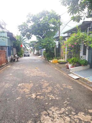 Nhà KDC đẹp đường Ô tô KP2 Long Bình Tân ngay chợ Bộ Độ sổ riêng sân o — ảnh 1