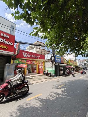 Cho Thuê Nhà 5mx25m 1 Trệt 1 Lầu Mặt Tiền Nguyễn Hữu Cầu Vị Trí Sung — ảnh 1