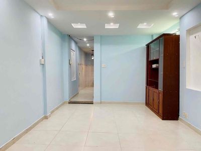 Bán nhà khu phân lô đồng bộ - cách chợ phạm thế hiển chỉ 100m - q8 — ảnh 1