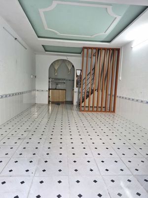 Cho thuê nhà nguyên căn giá rẻ ngay chợ Trung Chánh Tô Kí HM — ảnh 1