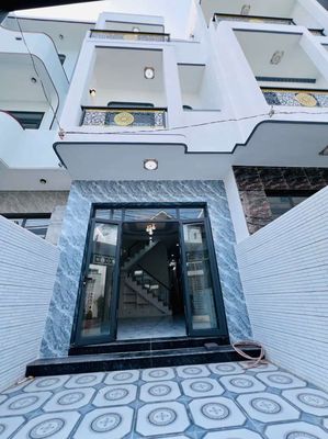 Nhà 2 Lầu Gần Ngã 3 Tân Kim Sổ Riêng Có Hoàn Công Xe 7 Chỗ Tới Nhà — ảnh 1