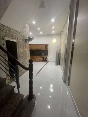 Nhà mới 1 Trệt 2 Lầu 5x10m 4 Phòng 3 wc Hẻm 76 Dương Cát Lợi — ảnh 1