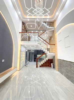 Nhà Mới Dọn Vào Ở Ngay-HXH Thông -54m2-5 Tầng-5PN-Lê Văn Quới-Bình Tân — ảnh 1