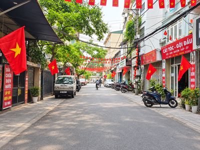 Chỉ 19 Triệu – Nhà 5T Cầu Giấy, Gara Ô Tô 7 Chỗ, 4PN, Gần ĐH Thủ Đô — ảnh 1