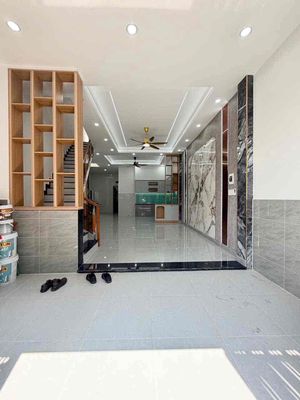 2tỷ8 nhà 1 trệt 1 lầu sổ hoàn công phường bửu hoà. dt: 75m2 — ảnh 1