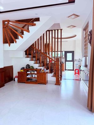 Cho thuê nhà 3 tầng lô góc 2 mt Phạm Xuân Ẩn và Thanh Lương 17 giá rẻ — ảnh 1
