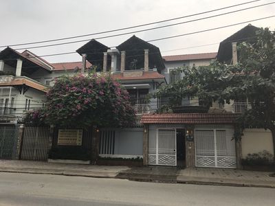Cho thuê biệt thự mặt tiền đường 20m — ảnh 1