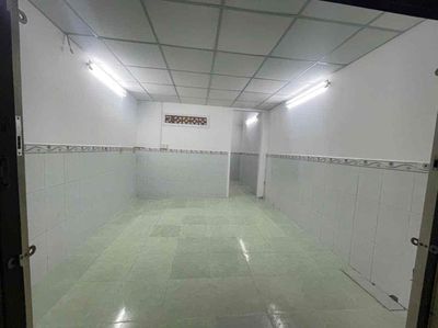 Nhà đường Thạch Lam 3.8x10m, cấp 4 gác lửng giá rẻ — ảnh 1