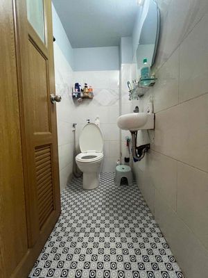 Nguyên căn hẻm cmt8 (4x8m 2 lầu 3pn 3wc) — ảnh 1