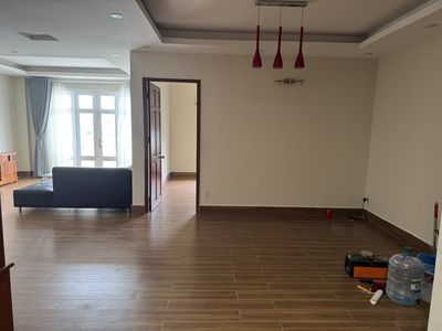 Bán căn góc chung cư Quân sự đường Đội Cung 2,35 tỷ, 60m2, 2PN — ảnh 1