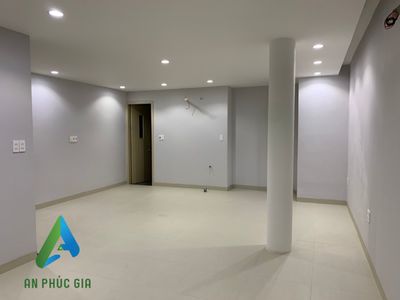 Cho thuê nhà 3 tầng 2 mặt tiền đường thái phiên,hải châu — ảnh 1