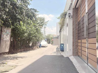 Nhà C4 nở hậu 2MT Lã Xuân Oai — ảnh 1