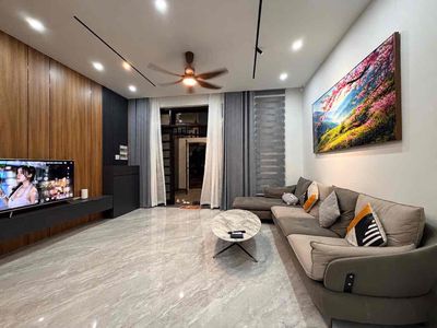 Cho thuê nhà đẹp 3pn khu hải châu gần 29/3 — ảnh 1