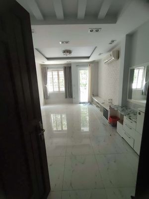 4 x 20m 6 phòng mặt tiền đường khu bình phú — ảnh 1