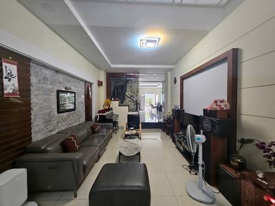 Nhà đẹp thoáng, hẻm xe hơi Nguyễn Thị Thập Q7! — ảnh 1