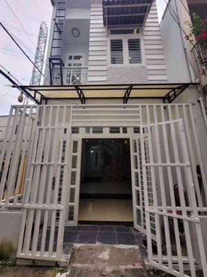 Bán Nhà Sát Cầu Ngã Tư Ga - 52m2 - Hẻm Ô Tô - 2 Tầng BTCT chắc chắn . — ảnh 1
