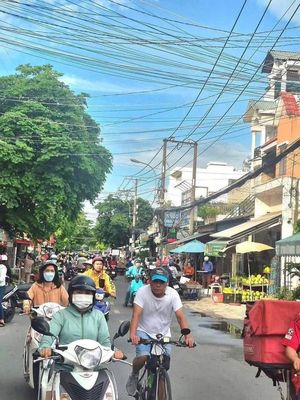 Nhà Phố Mặt tiền Chợ Nguyễn Thị Tràng, Q12 - 11 tỷ — ảnh 1